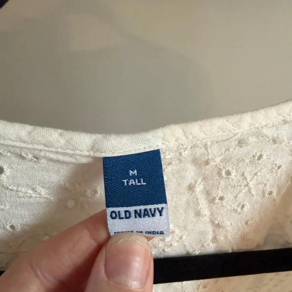 Old Navy 100% cotton Embroidered cut neck Cream Lace Blouse - Picture 4 of 7